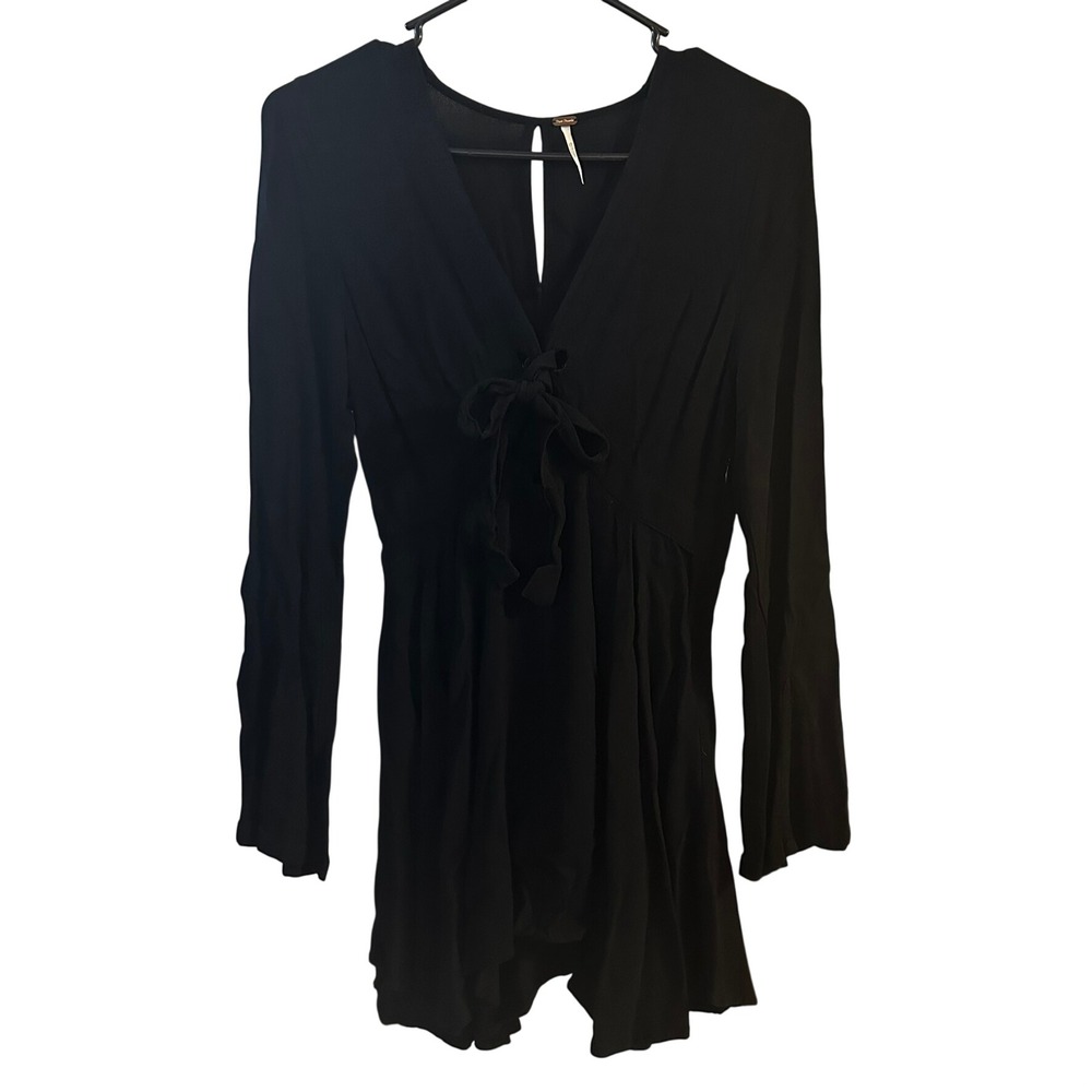 Free‎ People Jackson Tunic Black Bell Sleeve V-Neck Tie Front  Size 2 Rayon